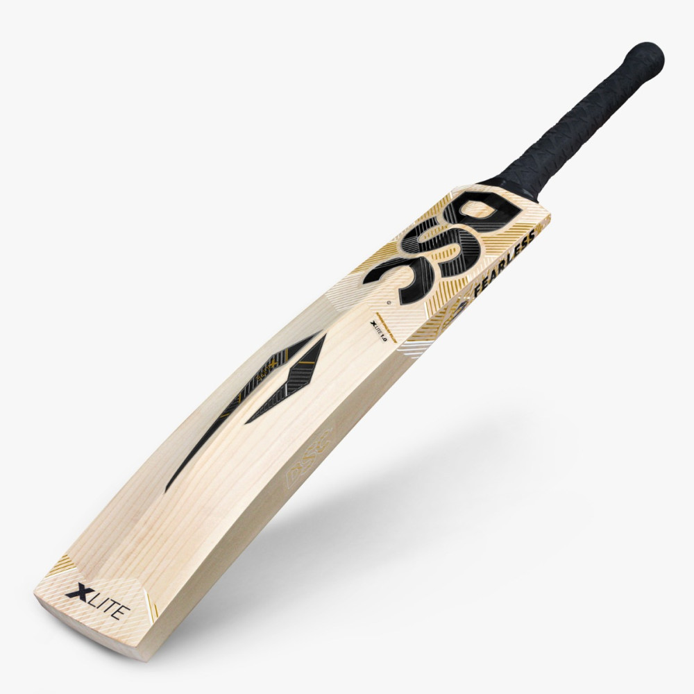 DSC Xlite 1.0 English Willow Cricket Bat DSC Xlite 1.0 English Willow Cricket Bat