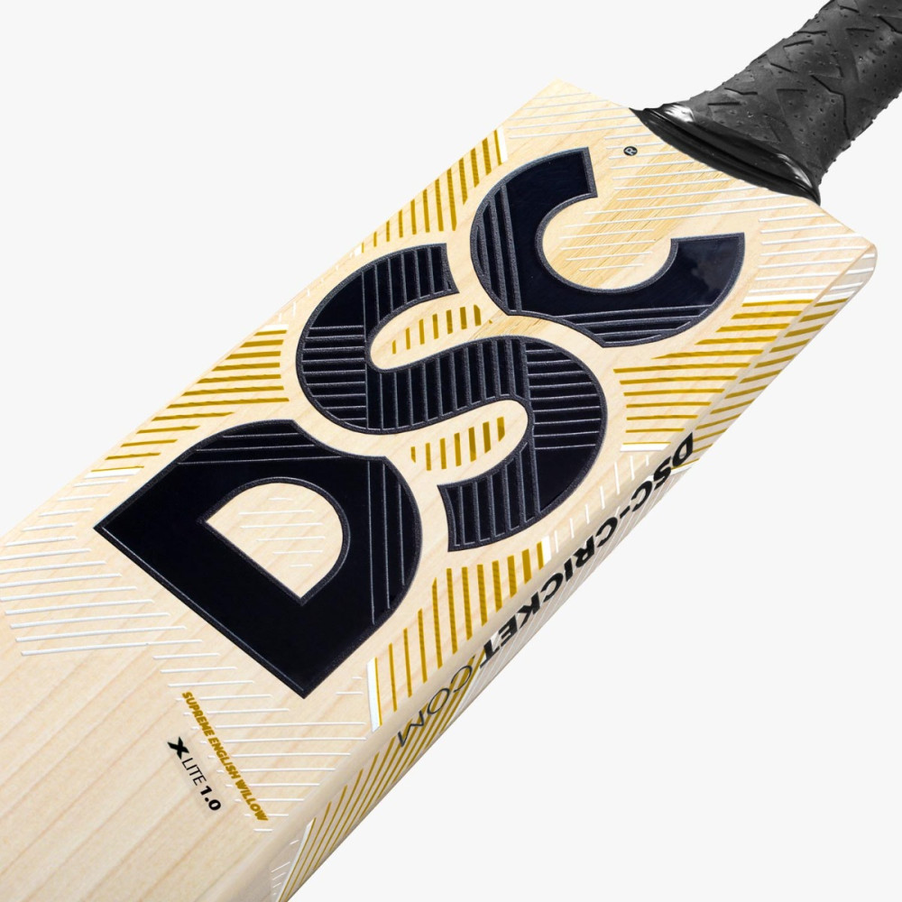 DSC Xlite 1.0 English Willow Cricket Bat DSC Xlite 1.0 English Willow Cricket Bat