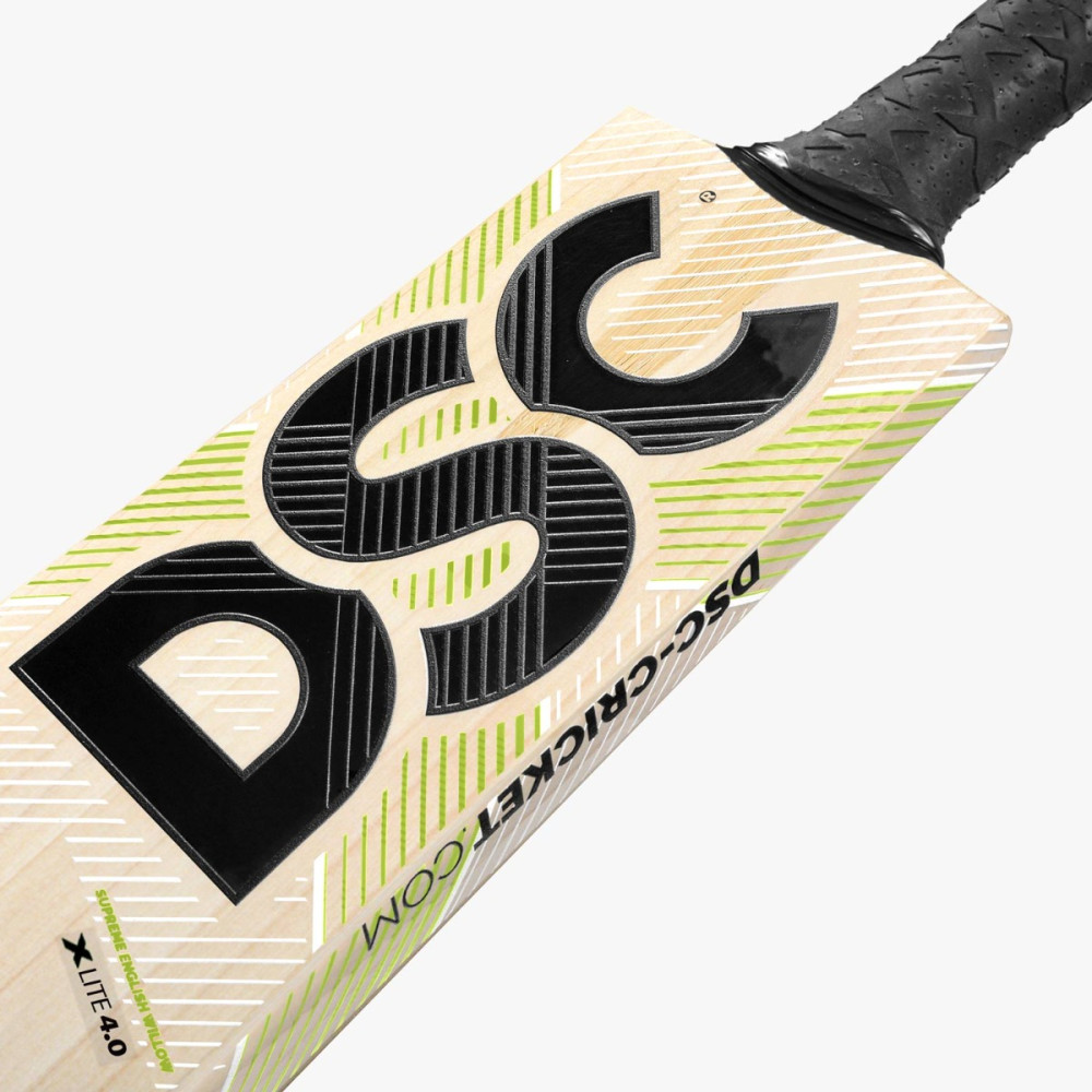 DSC Xlite 4.0 English Willow Cricket Bat DSC Xlite 4.0 English Willow Cricket Bat